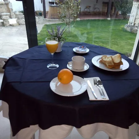 Гостевой дом Amanecer En Campos Побласьон-де-Кампос