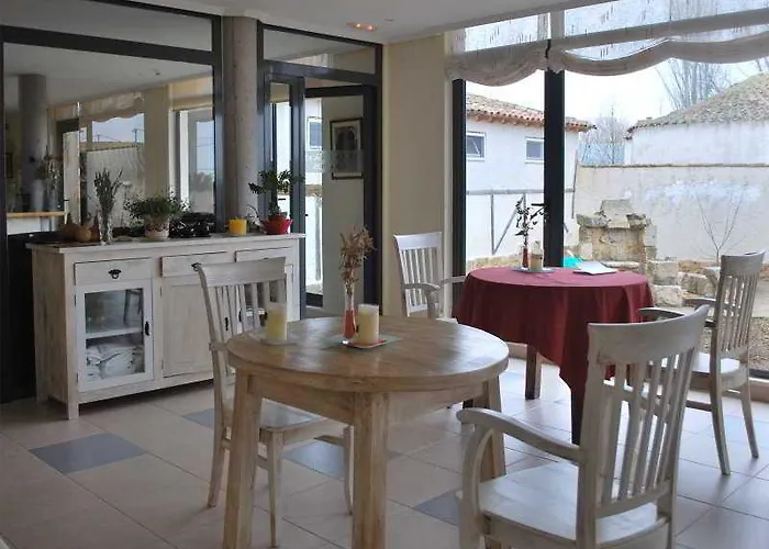 ゲストハウス Amanecer En Campos